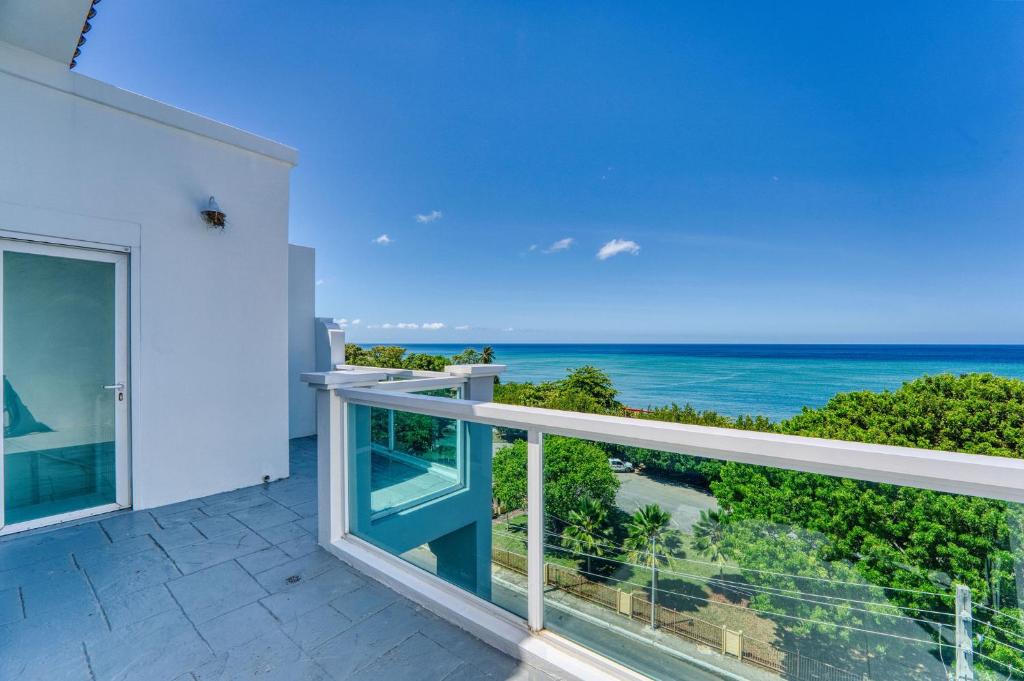 Oceanfront terrace overlooking Rincón and the Caribbean Sea